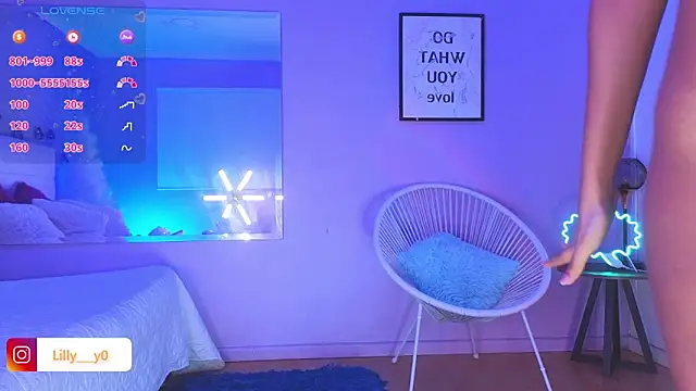 LillyDolls23 online show from February 23, 2:35 pm