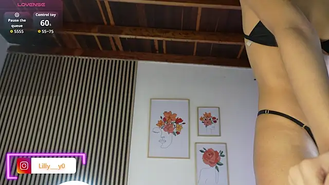 LillyDolls23 online show from January 13, 1:05 pm