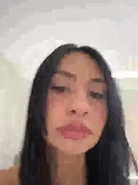 Snapshot of romma95 chatting on July 16, 2:45 pm romma95 online show from July 16, 2:45 pm