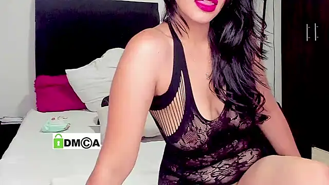 Snapshot of Scarlette1312 chatting on December 8, 4:14 am Scarlette1312 online show from December 8, 4:14 am