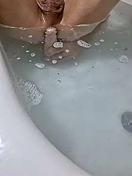 Snapshot of chillmfrs chatting on November 22, 1:10 pm chillmfrs online show from November 22, 1:10 pm