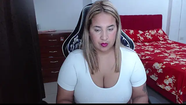 KathyHardcore69 online show from November 23, 2:33 am