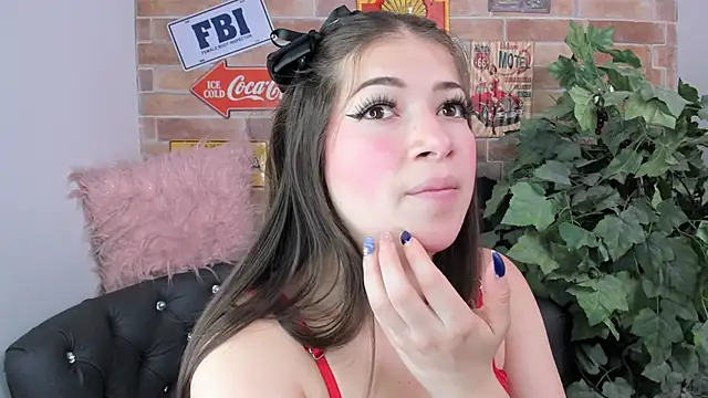 miss  pamela online show from September 20, 9:10 am