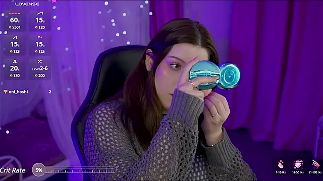 CoralineKeyns online show from December 20, 8:49 am