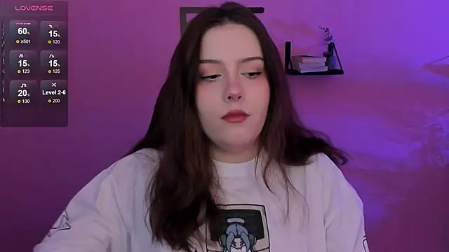 CoralineKeyns online show from February 21, 5:13 am