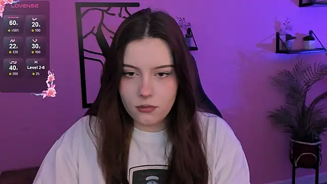 CoralineKeyns online show from March 5, 5:40 am