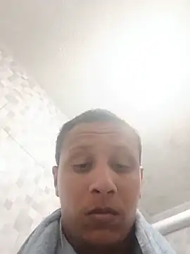 Nicolaskribeiro online show from July 3, 9:21 pm