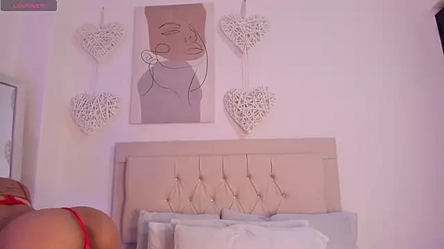 daiana curly online show from January 28, 1:38 pm