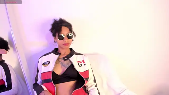 daiana curly online show from January 29, 4:30 pm