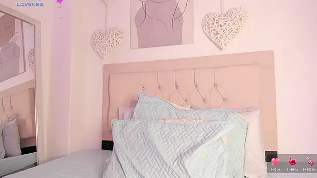 daiana curly online show from March 17, 9:34 pm