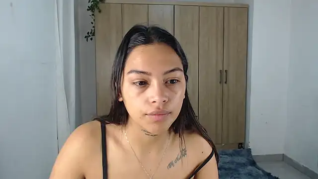 fairylatin222 online show from February 21, 10:39 am