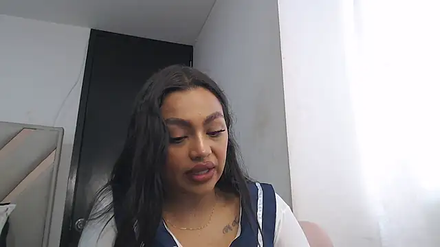 fairylatin222 online show from October 31, 12:28 pm