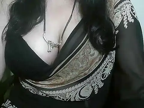 Snapshot of rehana_housewife chatting on October 19, 7:09 am rehana housewife online show from October 19, 7:09 am