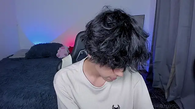 Alan26  online show from January 14, 5:02 am