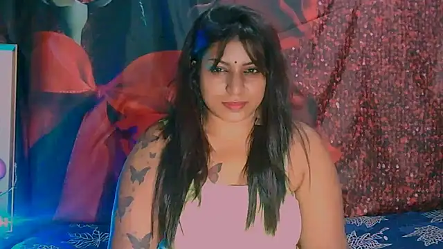 RoyalIndianCreamPuff online show from February 6, 6:02 pm