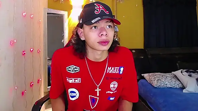 Snapshot of Harry_jhonsson chatting on January 8, 1:11 am Harry jhonsson online show from January 8, 1:11 am