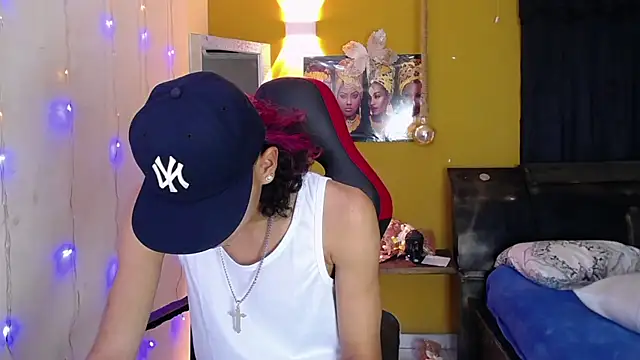 Snapshot of Harry_jhonsson chatting on January 10, 5:47 am Harry jhonsson online show from January 10, 5:47 am