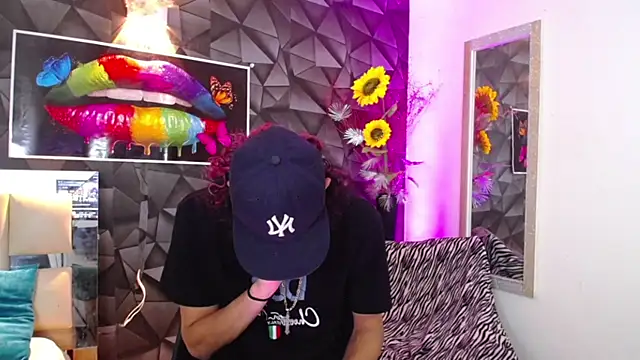 Snapshot of Harry_jhonsson chatting on January 16, 3:23 am Harry jhonsson online show from January 16, 3:23 am