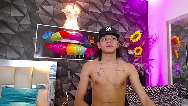 Snapshot of Harry_jhonsson chatting on January 16, 6:25 am Harry jhonsson online show from January 16, 6:25 am