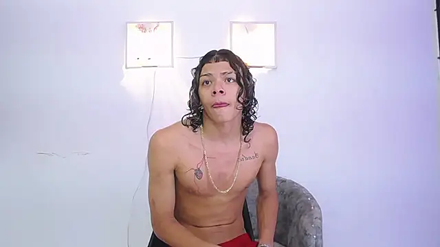 Snapshot of Harry_jhonsson chatting on February 18, 5:09 am Harry jhonsson online show from February 18, 5:09 am