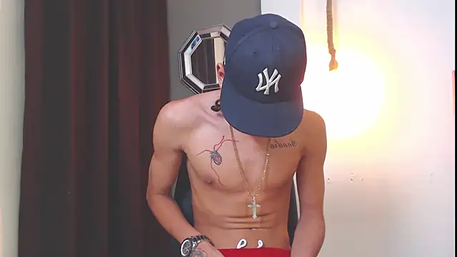 Snapshot of Harry_jhonsson chatting on March 1, 7:19 am Harry jhonsson online show from March 1, 7:19 am