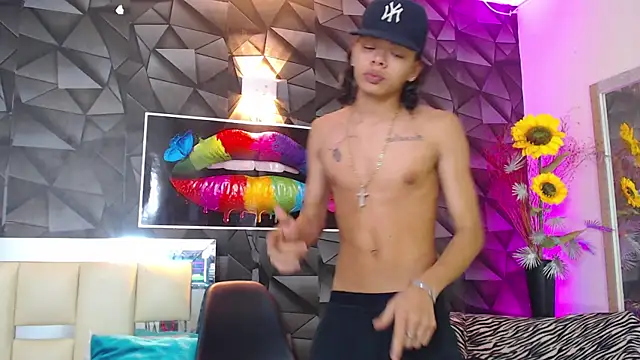 Snapshot of Harry_jhonsson chatting on March 7, 7:41 am Harry jhonsson online show from March 7, 7:41 am