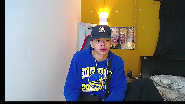 Snapshot of Harry_jhonsson chatting on March 10, 2:50 am Harry jhonsson online show from March 10, 2:50 am