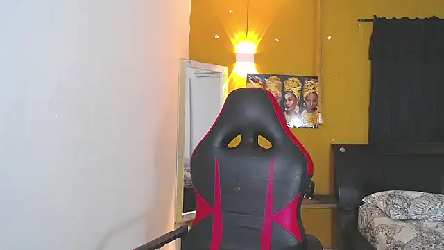 Snapshot of Harry_jhonsson chatting on March 14, 4:54 am Harry jhonsson online show from March 14, 4:54 am