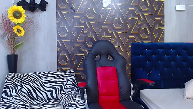 Snapshot of Harry_jhonsson chatting on November 8, 8:29 pm Harry jhonsson online show from November 8, 8:29 pm