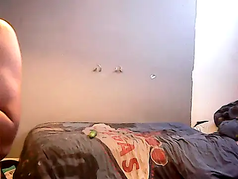 Snapshot of twinkerbell344 chatting on October 14, 12:33 am twinkerbell344 online show from October 14, 12:33 am