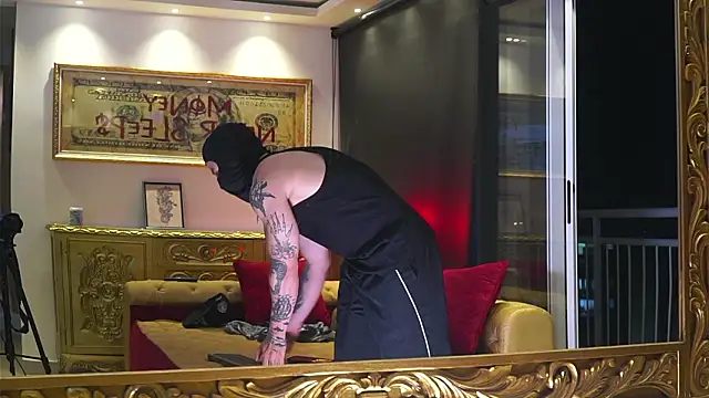 dantecoppolaa  online show from February 17, 1:02 am