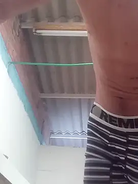 mailo bronw online show from April 6, 7:04 pm