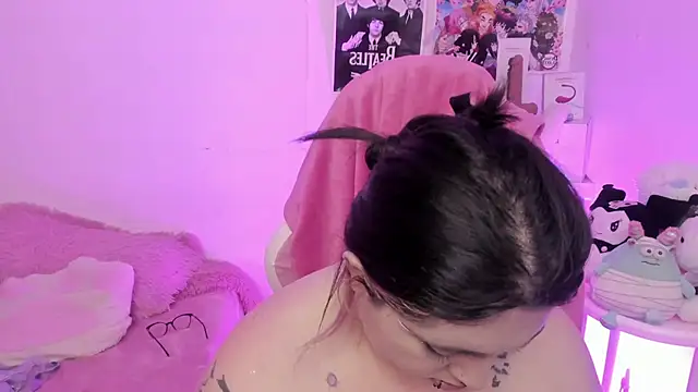 Sachi Meow online show from February 10, 5:06 pm