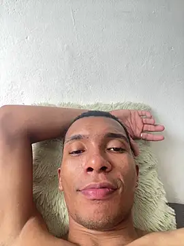 Aaronblack1  online show from January 18, 2:32 pm