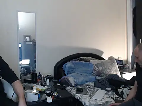 Terizizz online show from April 15, 7:58 pm