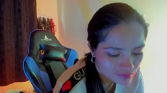 scarlet-kennedy98 online show from October 30, 8:20 pm