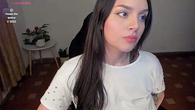 anaveleeez online show from March 20, 7:03 am