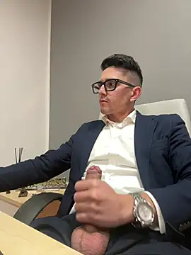 masterboss  online show from February 9, 12:42 pm