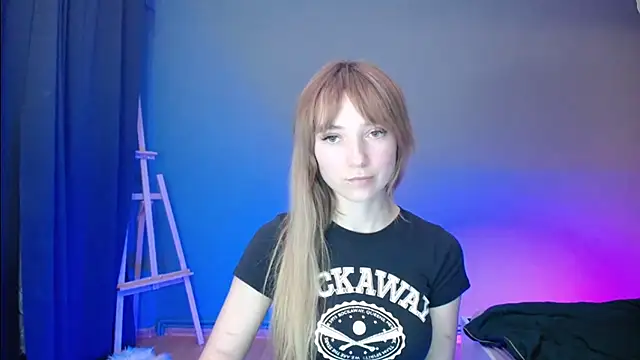 LuciaYoung online show from March 7, 10:32 pm