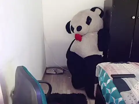  annie rosse online show from February 13, 8:27 pm