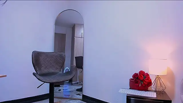 Jolie-bonnet online show from March 7, 8:39 pm