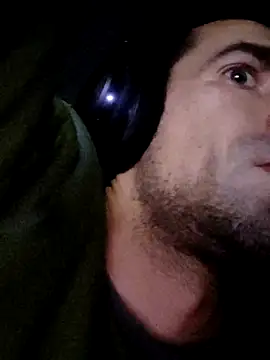 Snapshot of Smaukymui chatting on October 16, 5:14 pm Smaukymui online show from October 16, 5:14 pm