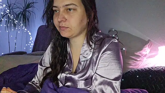 Cyndee Winter online show from October 31, 6:31 pm