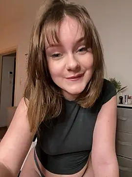 Snapshot of MaribelRiver chatting on March 15, 10:22 pm MaribelRiver online show from March 15, 10:22 pm