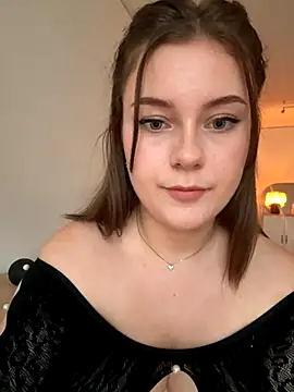 Snapshot of MaribelRiver chatting on November 16, 12:33 pm MaribelRiver online show from November 16, 12:33 pm