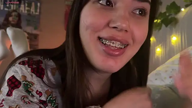 Anisawithlove online show from January 7, 7:22 am