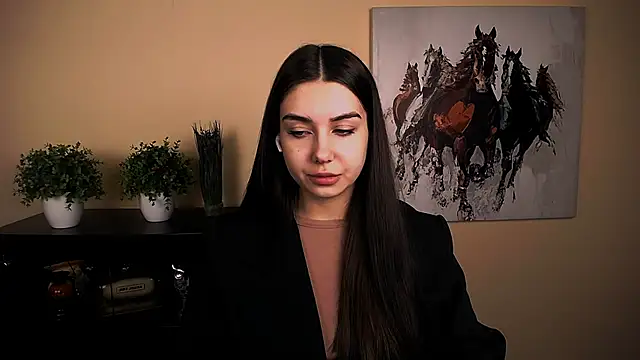 Lili magic online show from November 7, 8:47 am