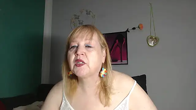 Blasflittchen online show from April 1, 9:54 am