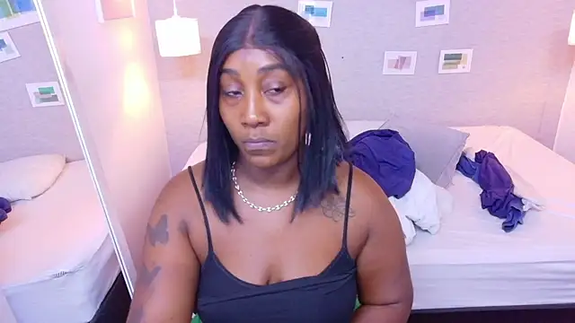 kiara evanss online show from April 7, 11:48 pm