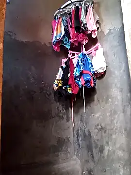 pretty amaal online show from December 15, 12:17 pm